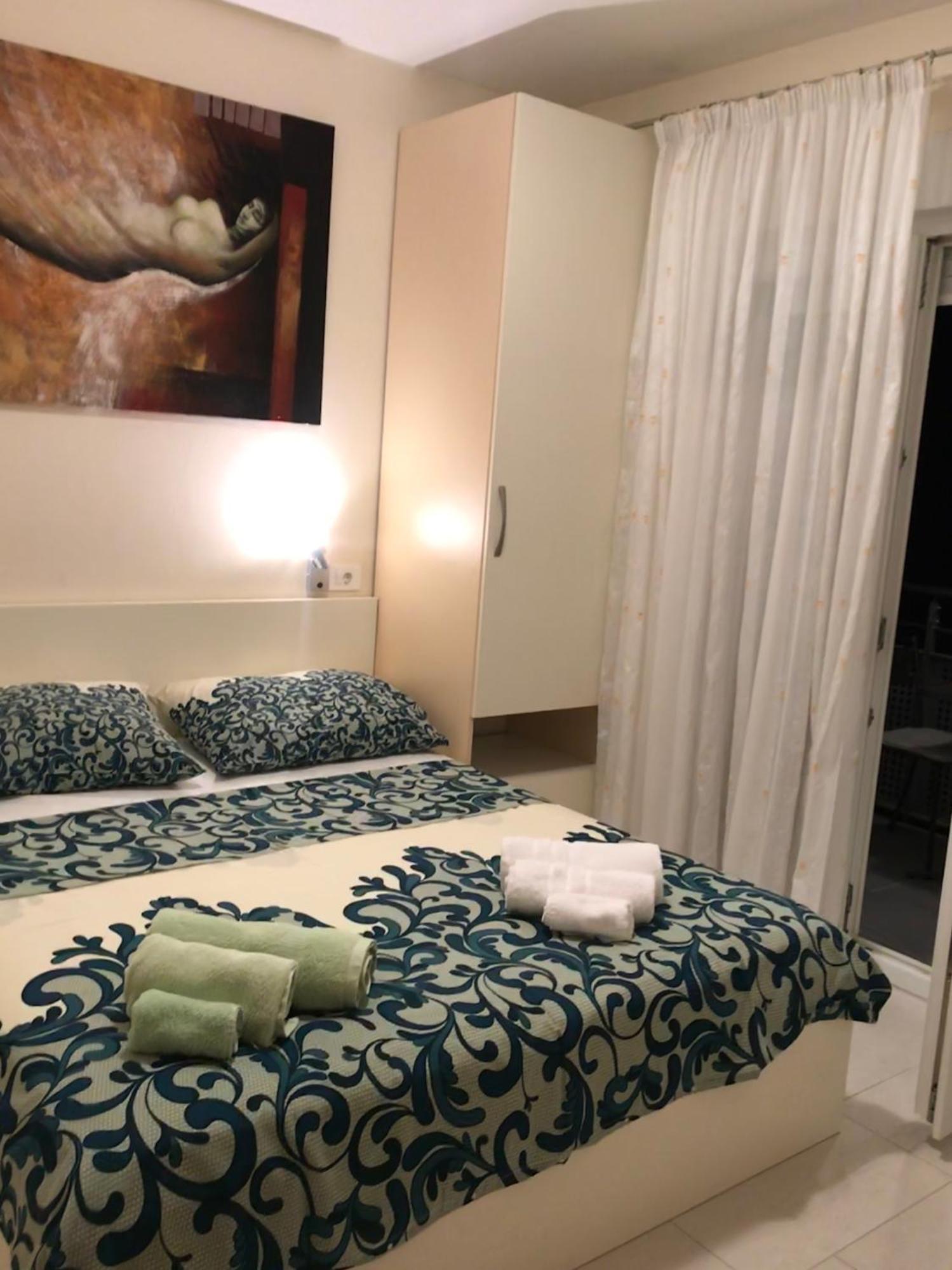 Apartment Brigite Rovigno Esterno foto
