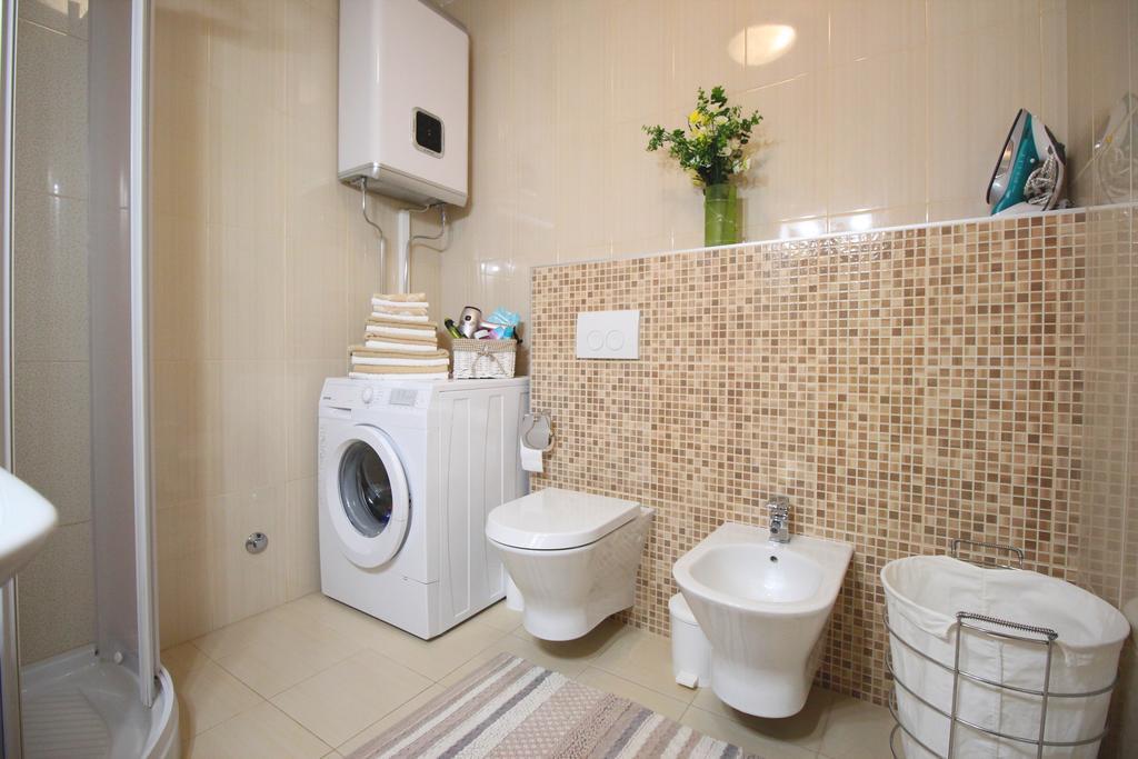 Apartment Brigite Rovigno Esterno foto